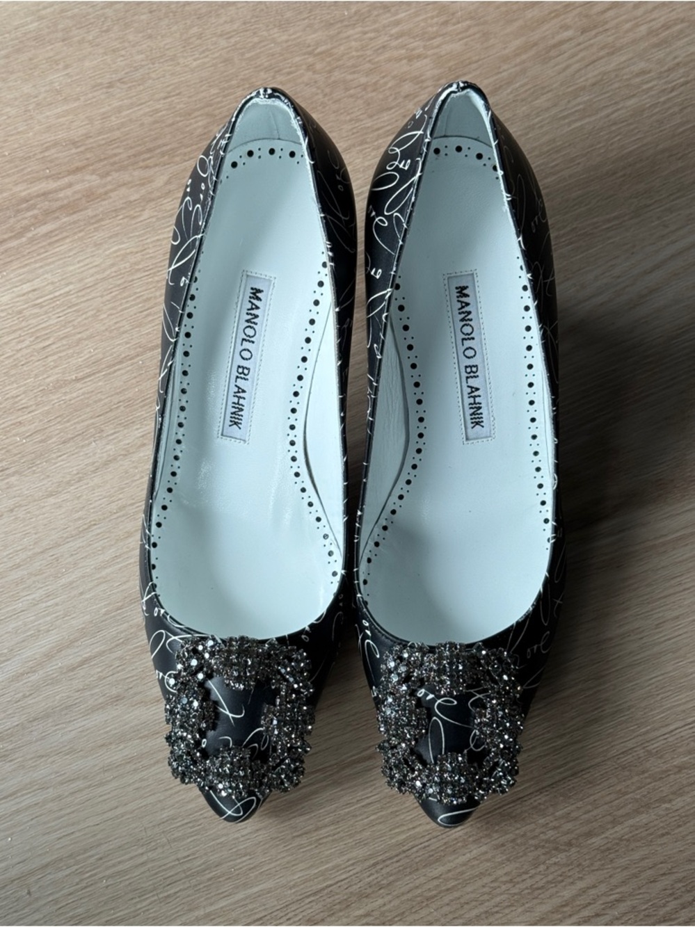 Manolo Blahnik Black Hangisi Heel Love
